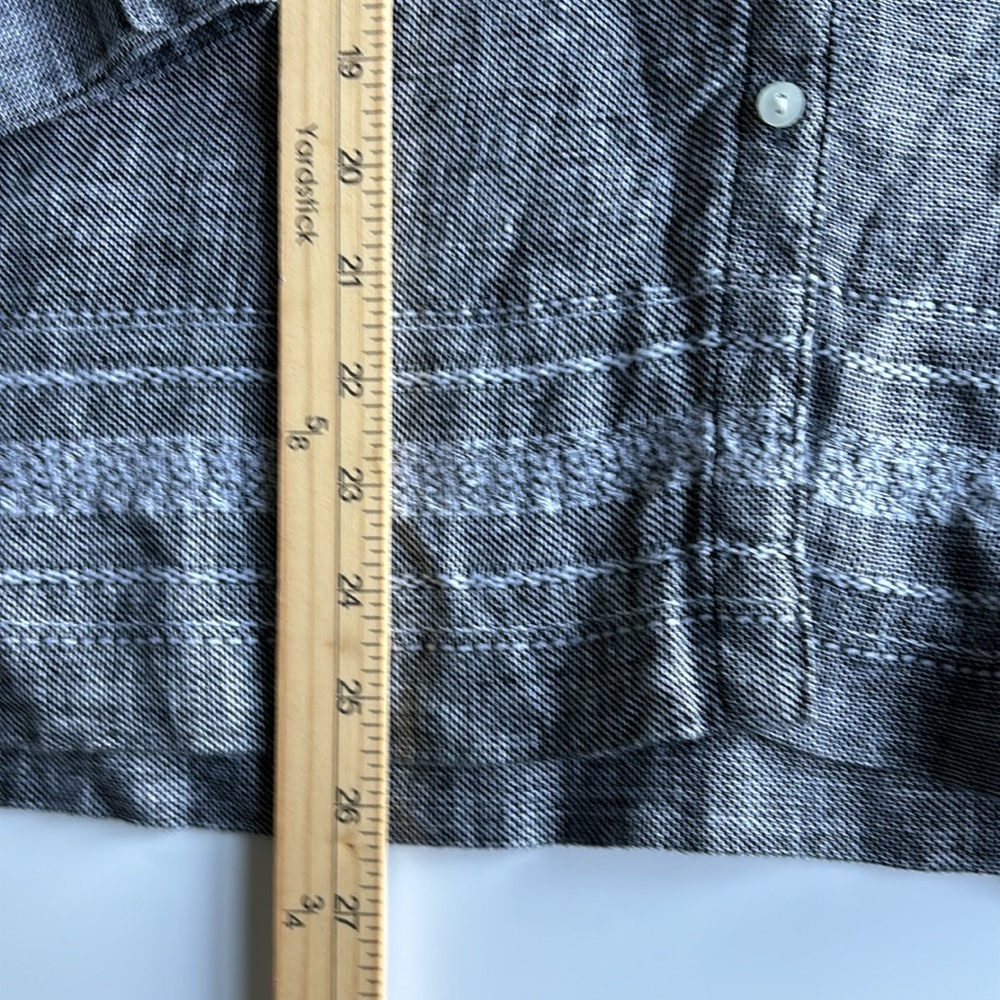 Norton McNaughton Linen Heathered Button-Down Shirt - Picture 6 of 12